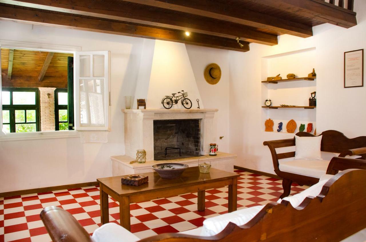 Ermioni Villa Tsilivi  Extérieur photo